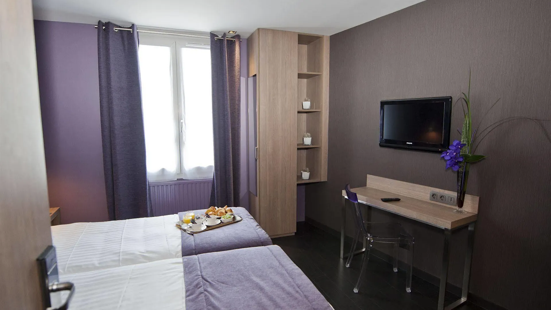 Saint-charles Hotel
